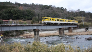 狩留家〜白木山間にある第1三篠川橋梁（2008年1月撮影）