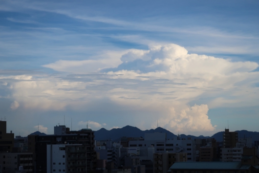 幻想的な雲