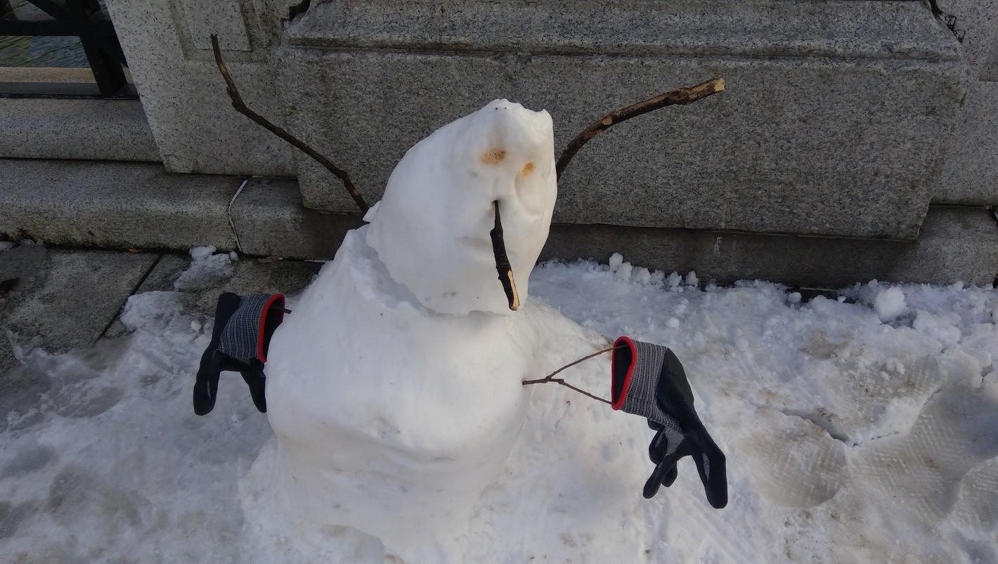 雪だるま... か？