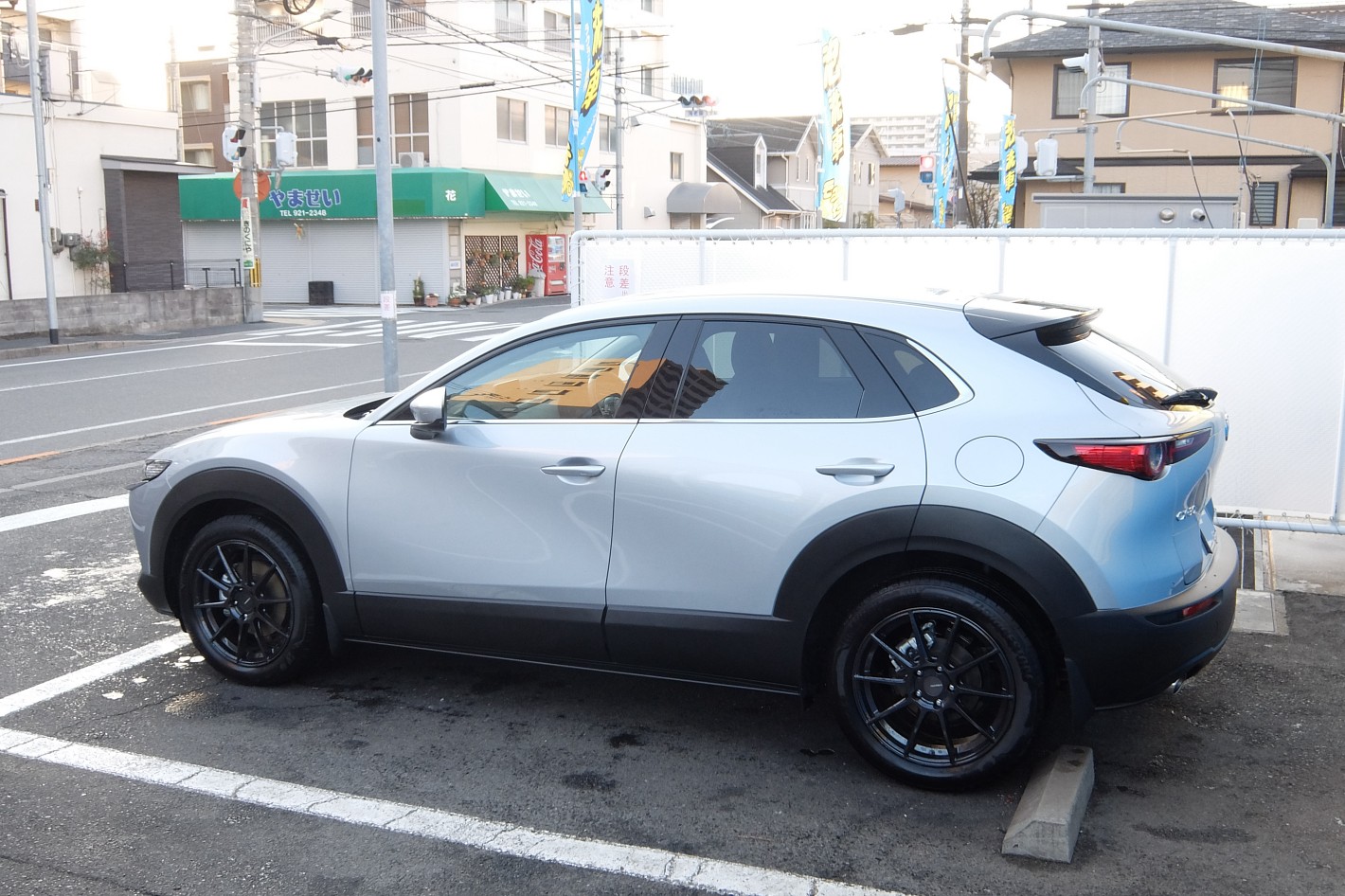 洗車してキレイになったCX-30さん