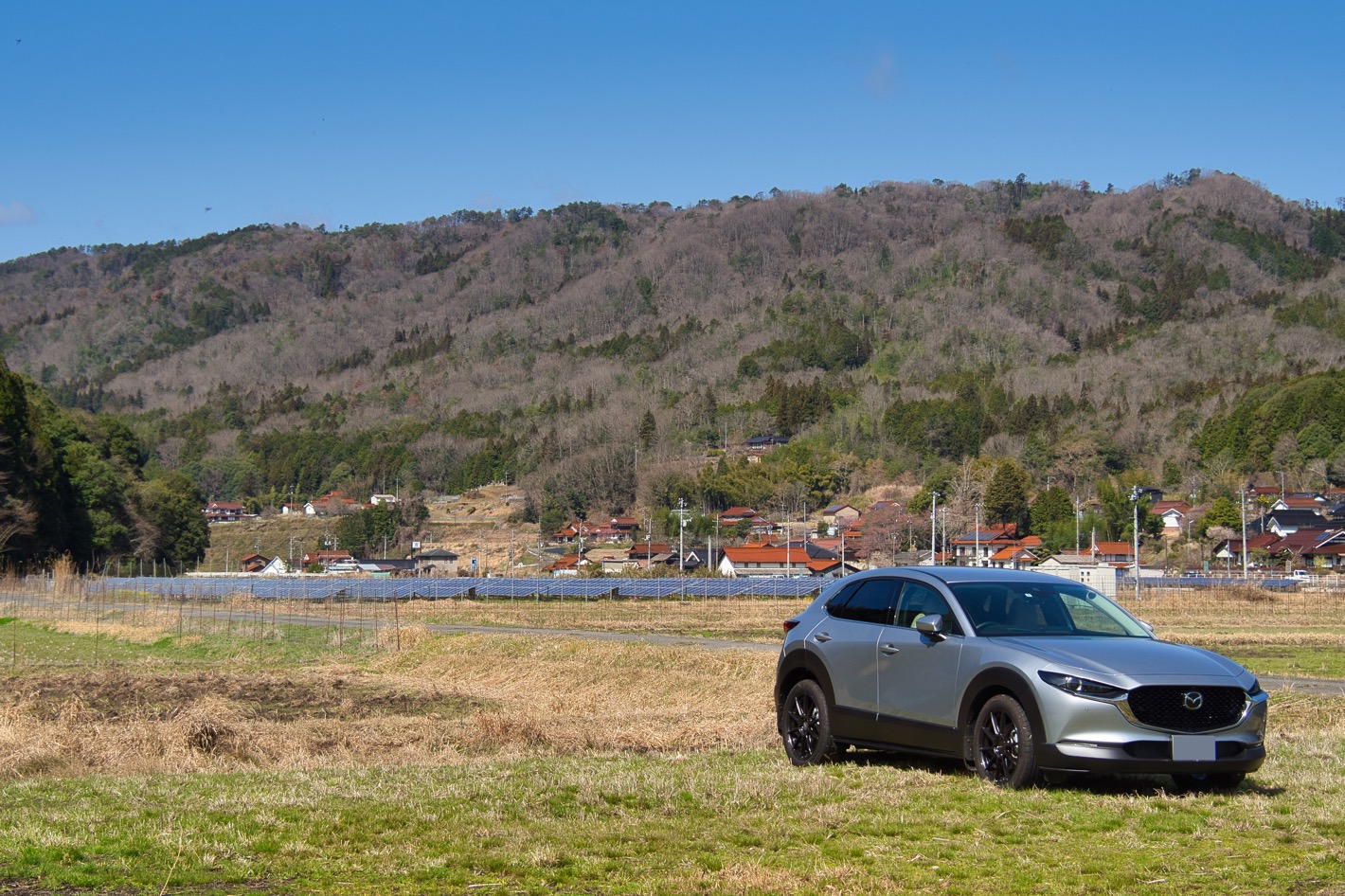 駐車場のCX-30さん