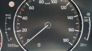 CX-30さん、オドメーター5,555km