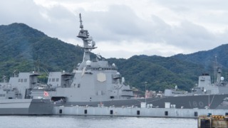 先週来呉した護衛艦はぐろ（DDG-180）